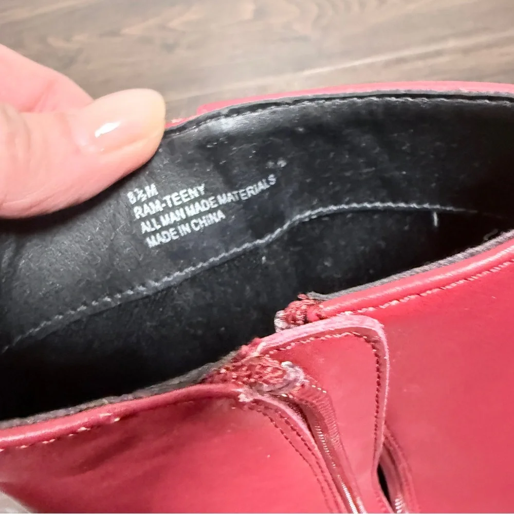 RAMPAGE RED MEDIUM HEEL BOOTIE SIDE ZIPPER.    MINOR SCUFFS SEE PHOTOS - Picture 2 of 10